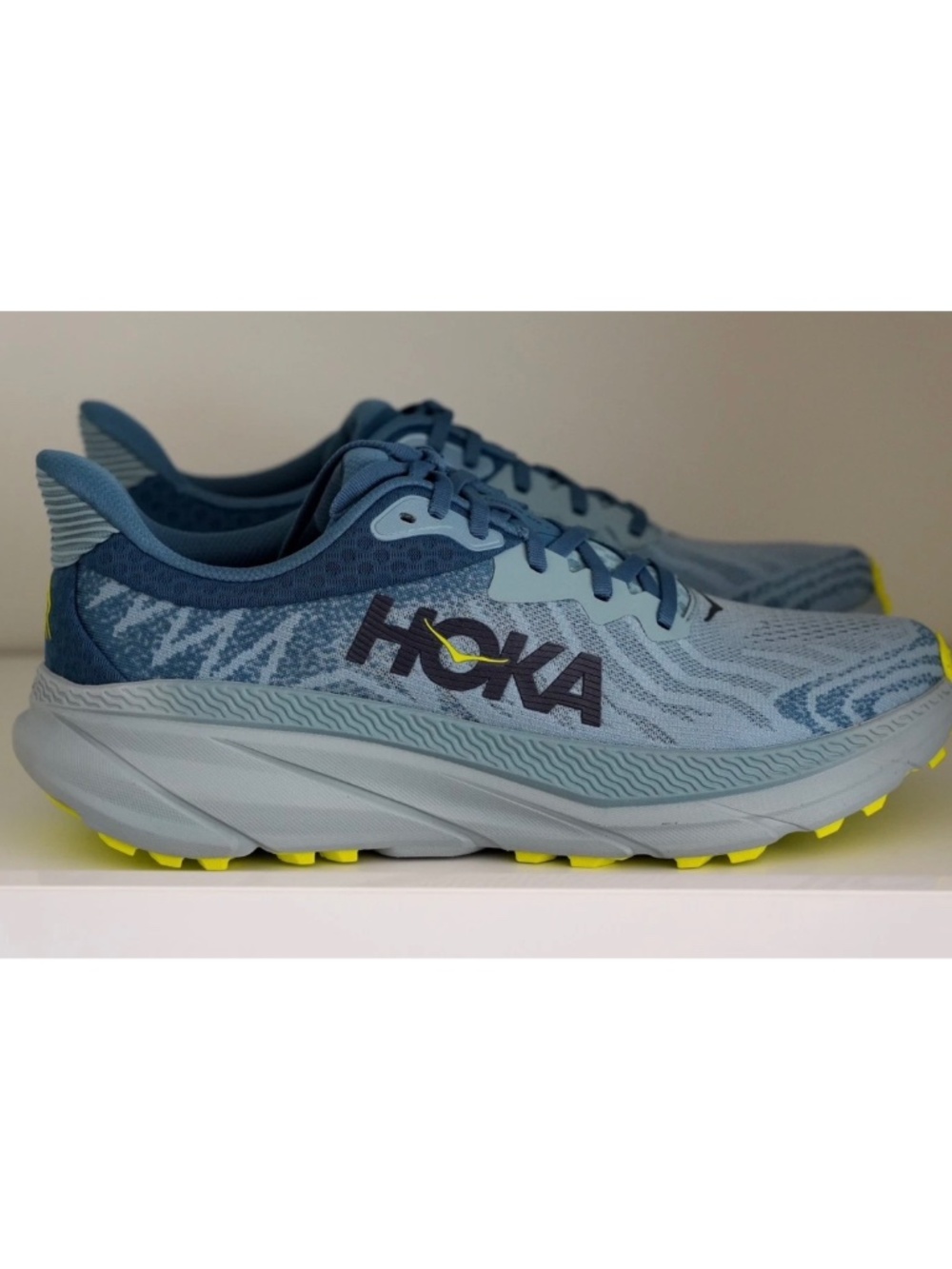 Hoka Challenger ATR 7 Men’s Trail Running Shoes Stone Blue/Evening Primrose